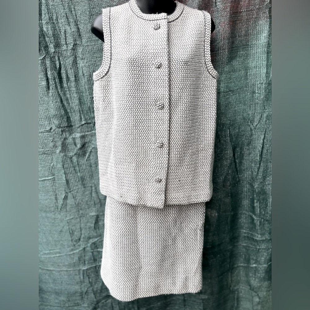Vintage CADILLAC Sleeveless Top & Skirt Set 100% Virgin Wool Sz 14 Made in Italy